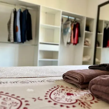 Apartment Jannah - Traversant & Centre