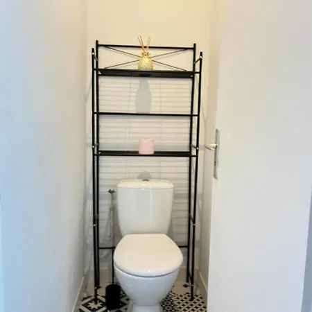Jannah - Traversant & Centre Apartment